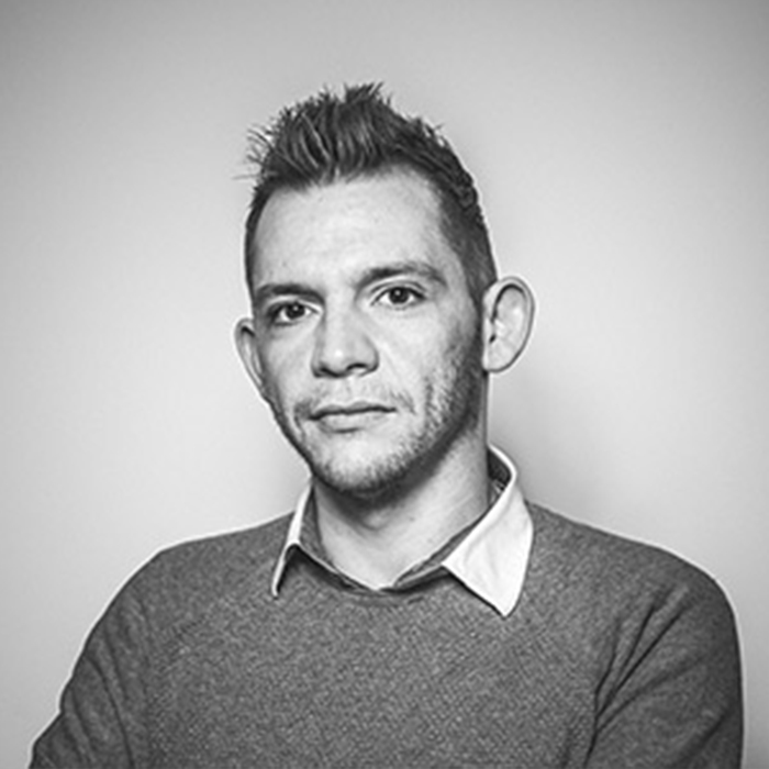 Profile picture for user Jonathan